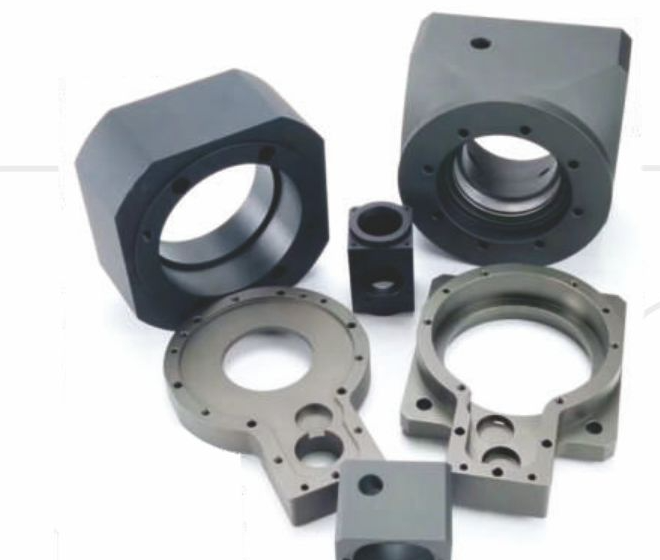 Machined housing set
